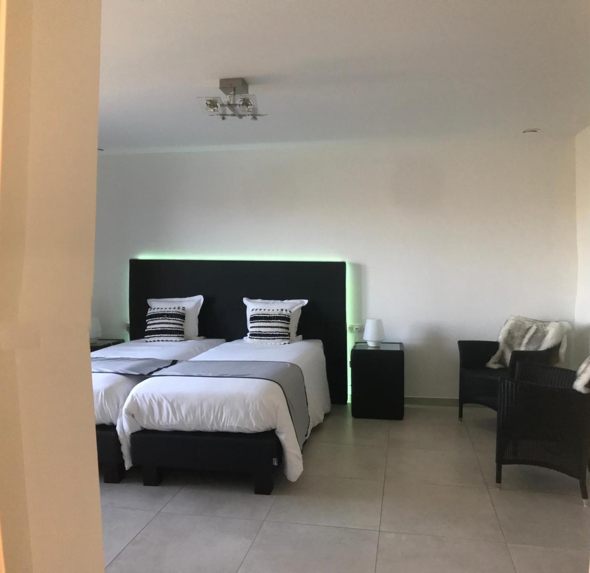 Vita Roka Met Extra Luxe Prive Wellness Ursel Exterior foto